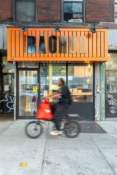 Primary Photo Of 261 First Ave, New York Apartments For Lease