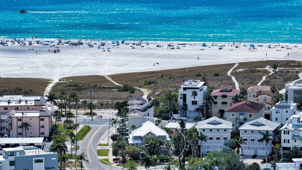 More Photos Of 5610 AVENIDA DEL MARE, Sarasota Specialty For Sale