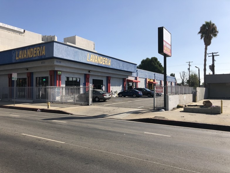 More Photos Of 8126 Van Nuys Blvd, Van Nuys Freestanding For Lease