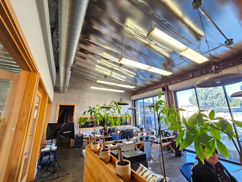 More Photos Of 1354 E Washington Blvd, Los Angeles Warehouse For Sale