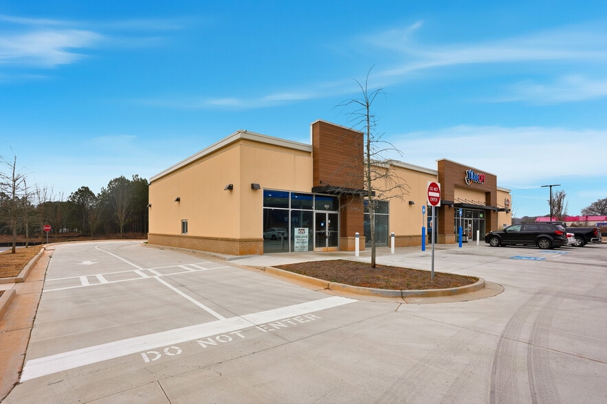 More Photos Of 7101 Covington Hwy, Stonecrest Convenience Store For Lease