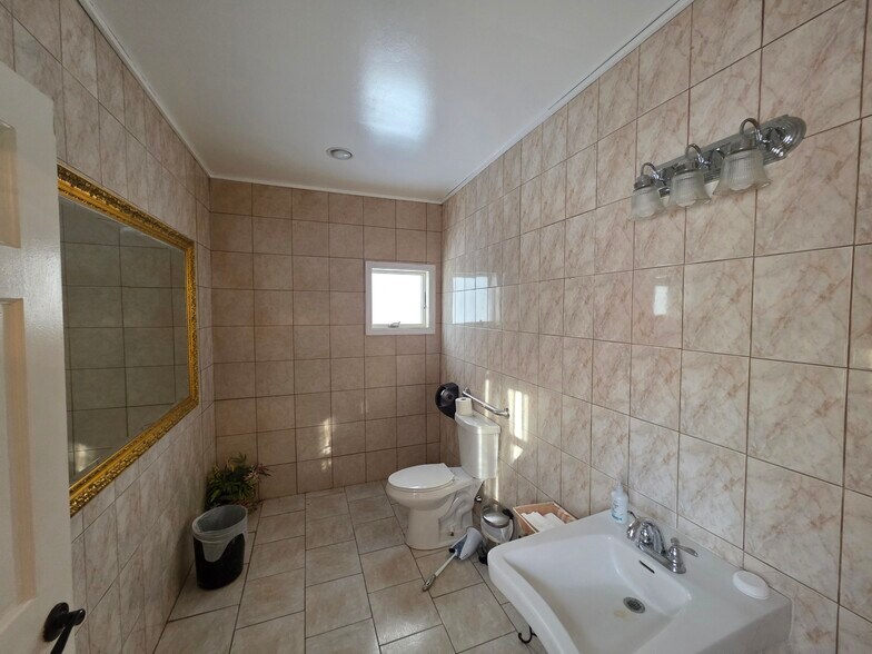 More Photos Of 923 State Route 32, Highland Mills Restaurant For Sale