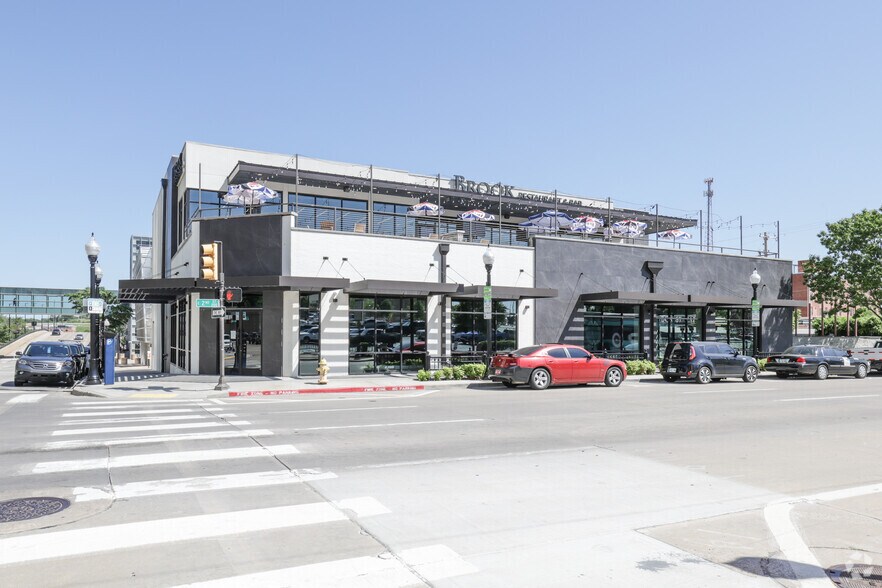 Primary Photo Of 201 E 2nd St, Tulsa Storefront For Lease