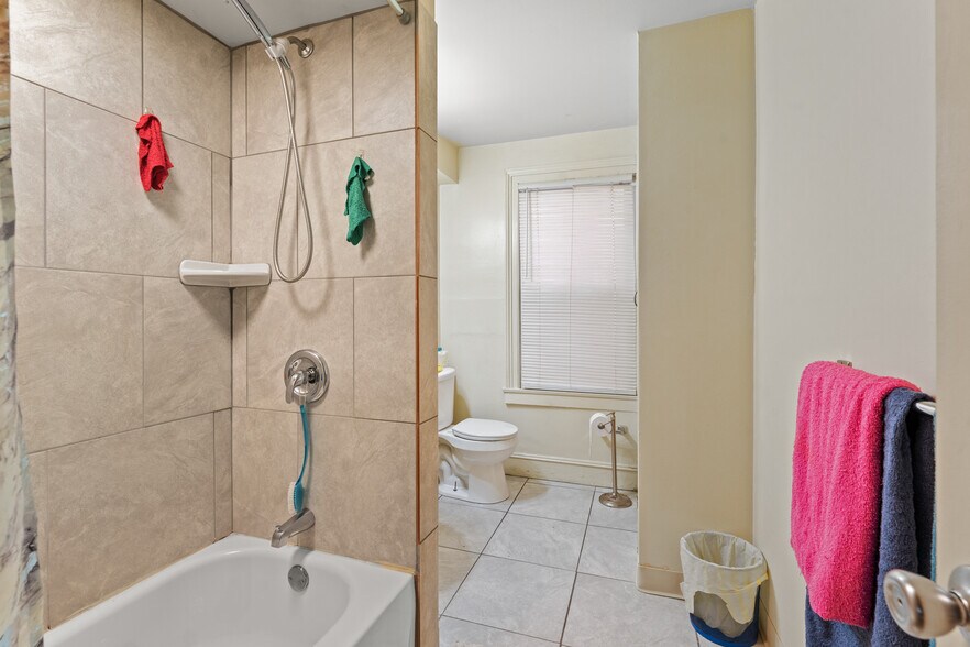 More Photos Of 175 Chapin St, Binghamton Apartments For Sale
