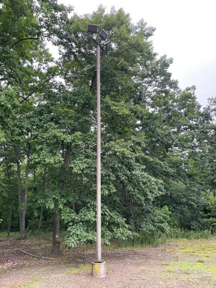 More Photos Of 52 Nestle Dr, Fulton Lodge Meeting Hall For Sale