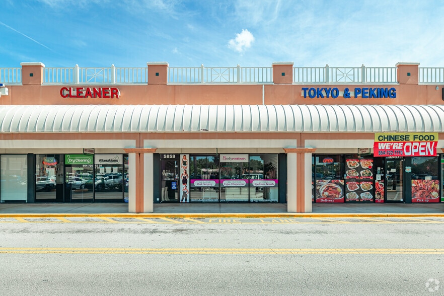 More Photos Of 5701-5881 N University Dr, Tamarac Unknown For Lease