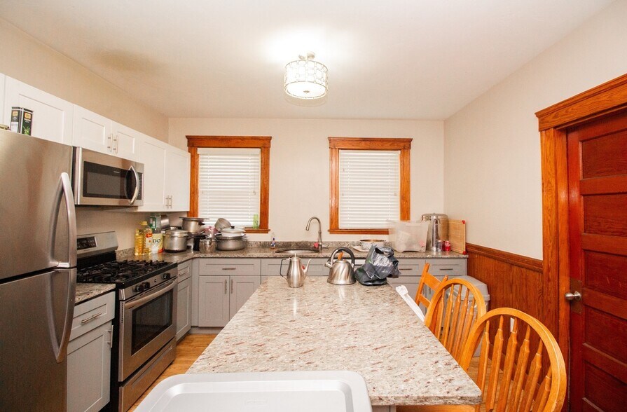 More Photos Of 56 Cohasset St, Worcester Multifamily For Sale