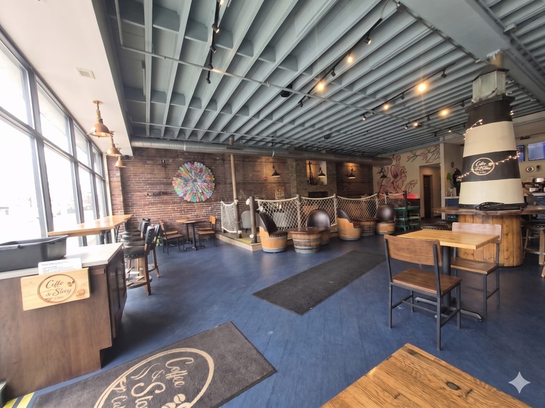 More Photos Of 54-60 Webster St, North Tonawanda Restaurant For Sale