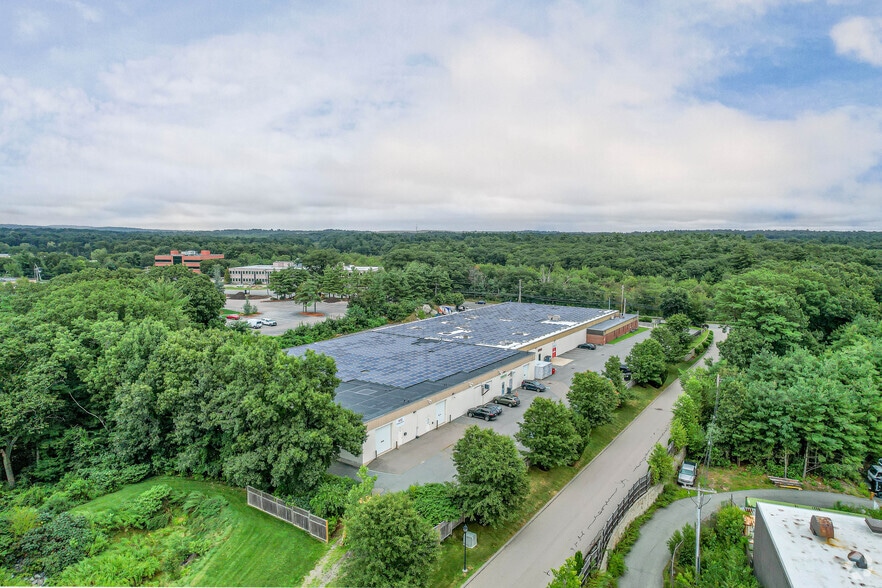 More Photos Of 465 Turnpike St, Canton Manufacturing For Lease