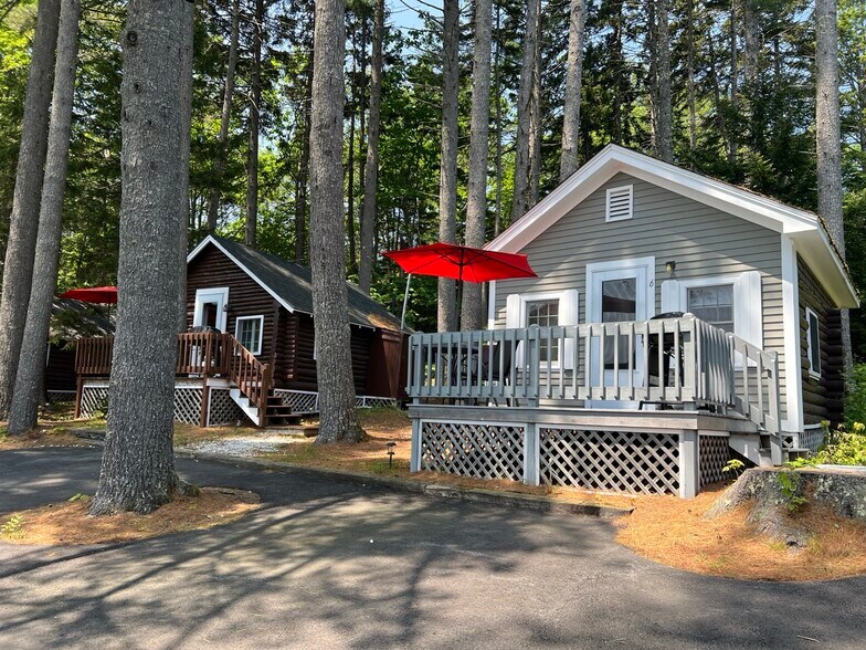 More Photos Of 2076 Atlantic Hwy, Lincolnville Hotel For Sale