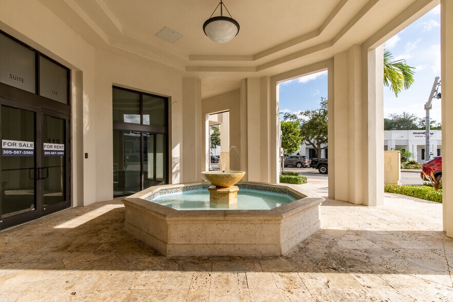 More Photos Of 301 Altara Ave, Coral Gables Apartments For Sale