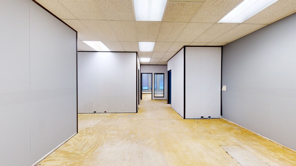 More Photos Of , Edmonton Unknown For Sale