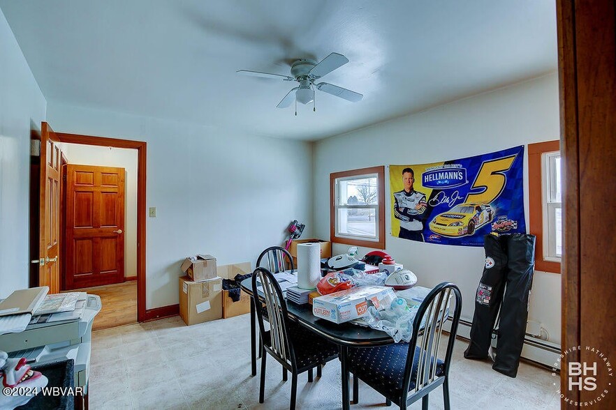 More Photos Of 102 S Henderson St, Lock Haven Auto Repair For Sale