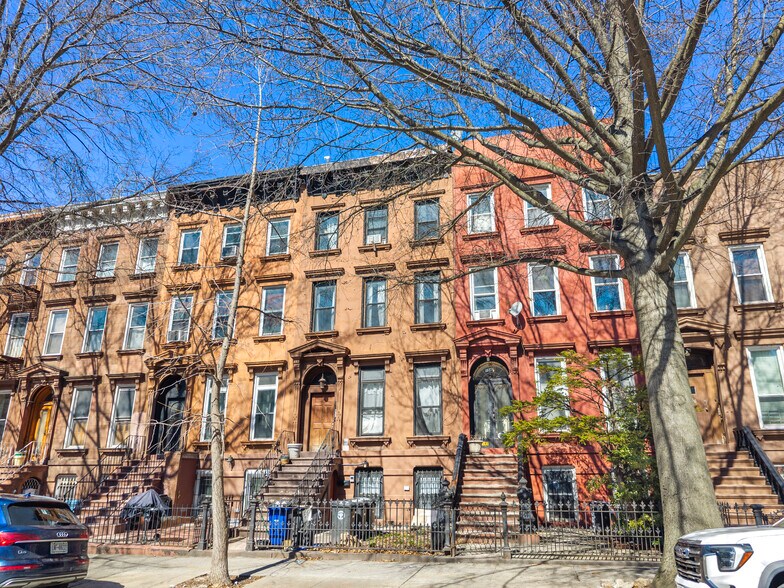 More Photos Of 1545 Pacific St, Brooklyn Apartments For Sale