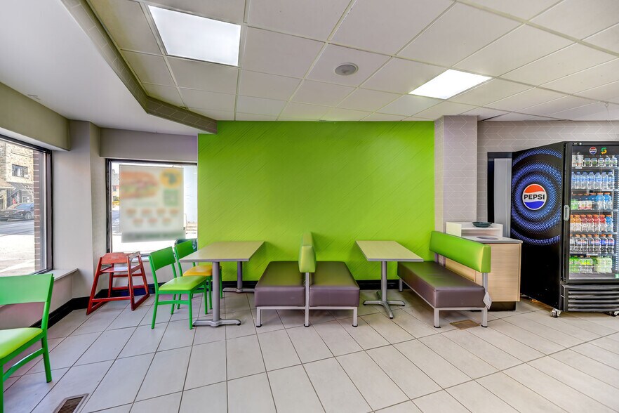 More Photos Of 22 Broadway Rd, Milton Storefront Retail Residential For Sale