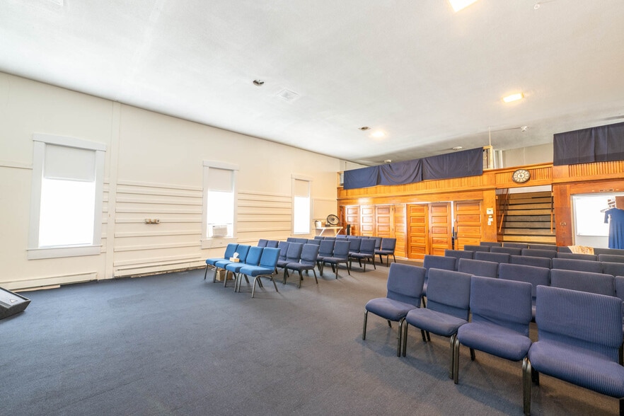 More Photos Of 6987 Union Rd, Clayton Religious Facility For Sale