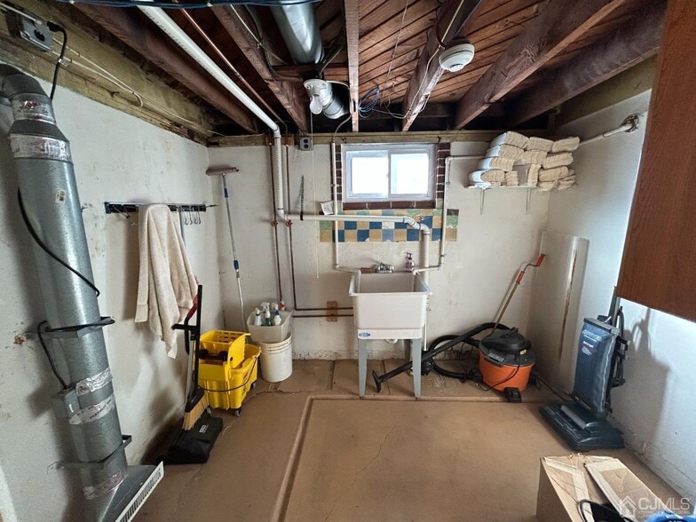 More Photos Of 227 Main St, Woodbridge Office For Sale