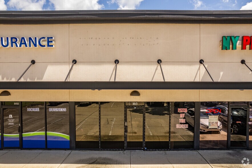 More Photos Of 380 Semoran Commerce Pl, Apopka Unknown For Lease