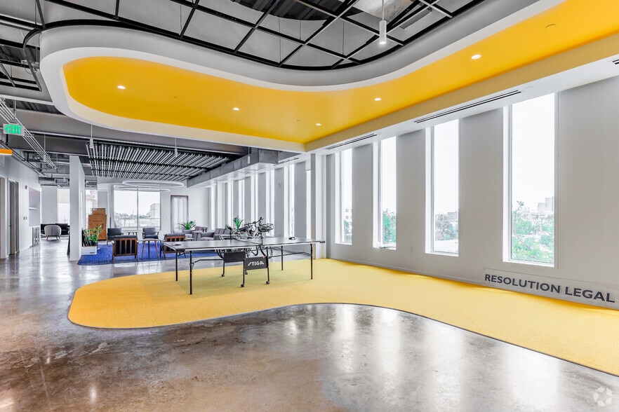 More Photos Of 1204 N Hudson Ave, Oklahoma City Office For Lease