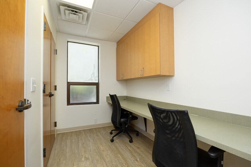 More Photos Of 2610 New Bern Ave, Raleigh Medical For Lease