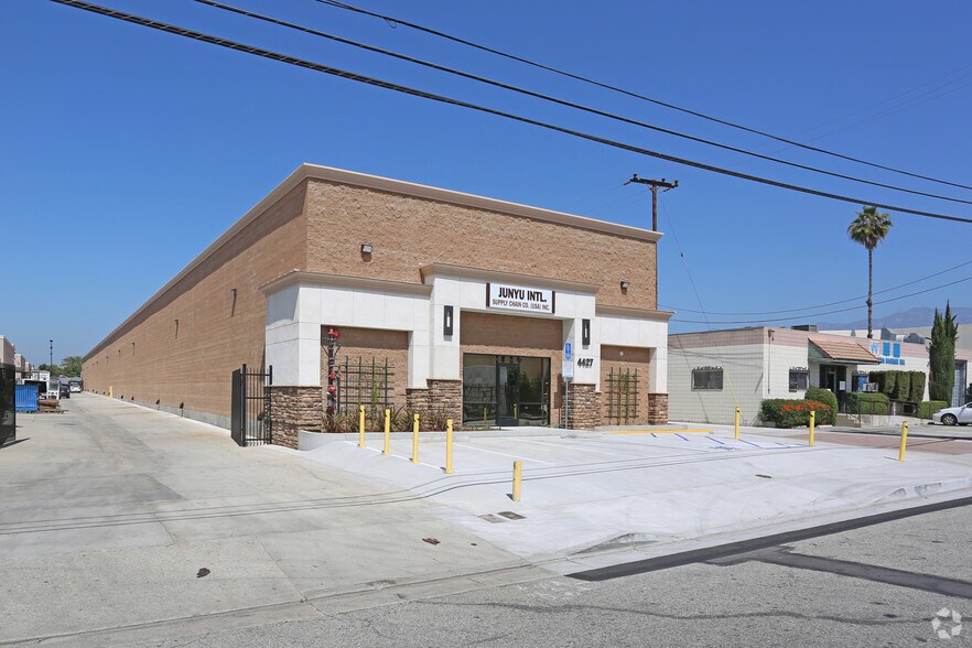 More Photos Of 4423-4439 Rowland Ave, El Monte Warehouse For Lease