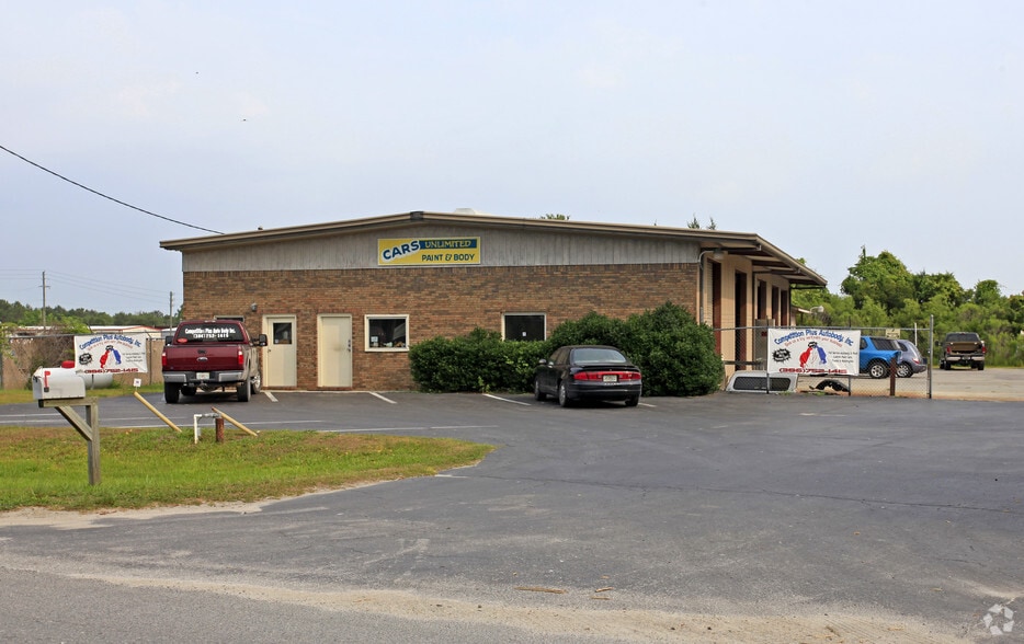 Primary Photo Of 685 NW Waldo St, Lake City Auto Repair For Lease