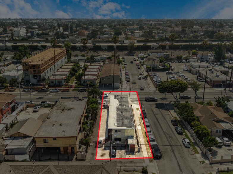 More Photos Of 7427 S Figueroa St, Los Angeles Apartments For Sale