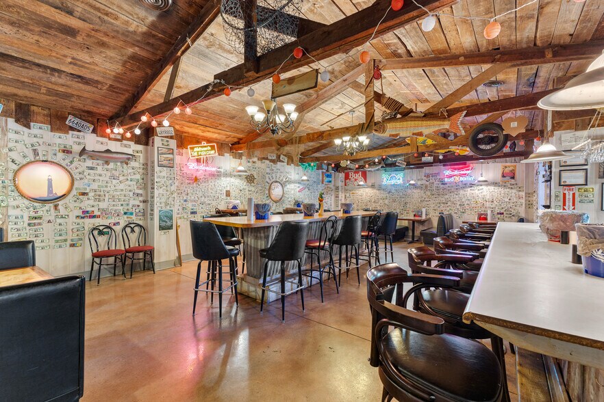 More Photos Of 1702 Highway 19 N, Thomaston Restaurant For Sale