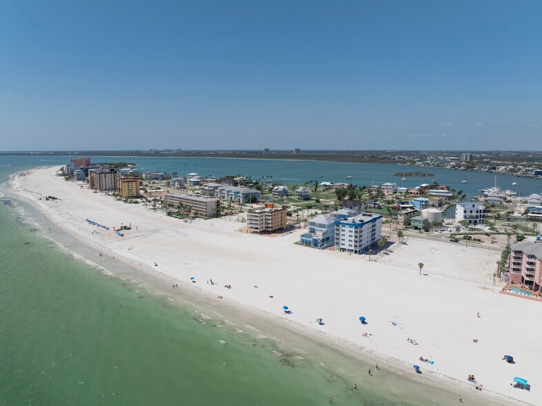 More Photos Of 800 Estero Blvd, Fort Myers Beach Land For Sale