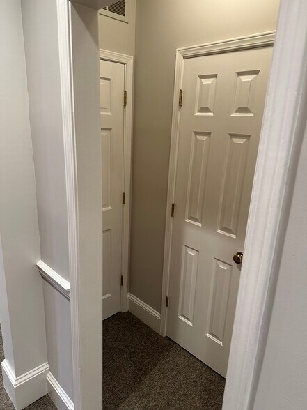More Photos Of 1849 Peeler Rd, Dunwoody Medical For Lease