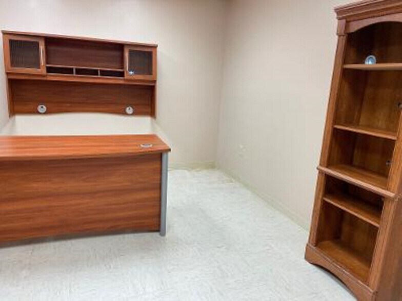 More Photos Of 3035 Paris Ave, New Orleans Medical For Lease
