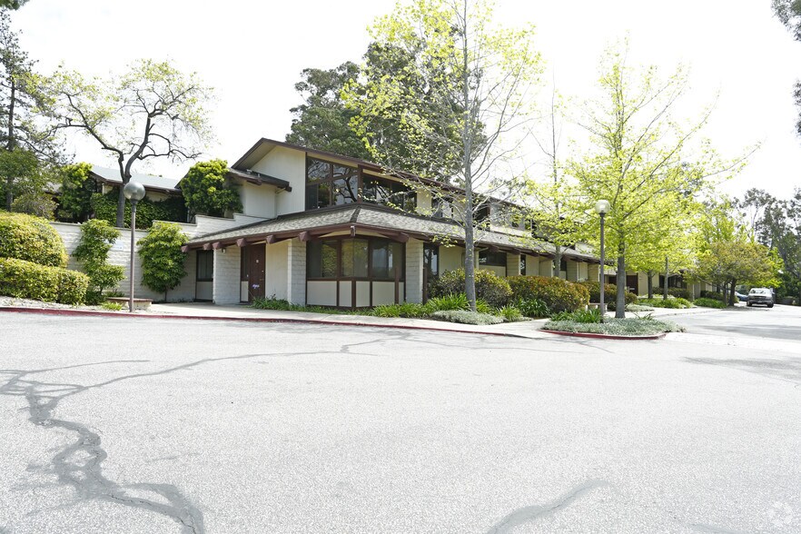 More Photos Of 628 California Blvd, San Luis Obispo Medical For Lease