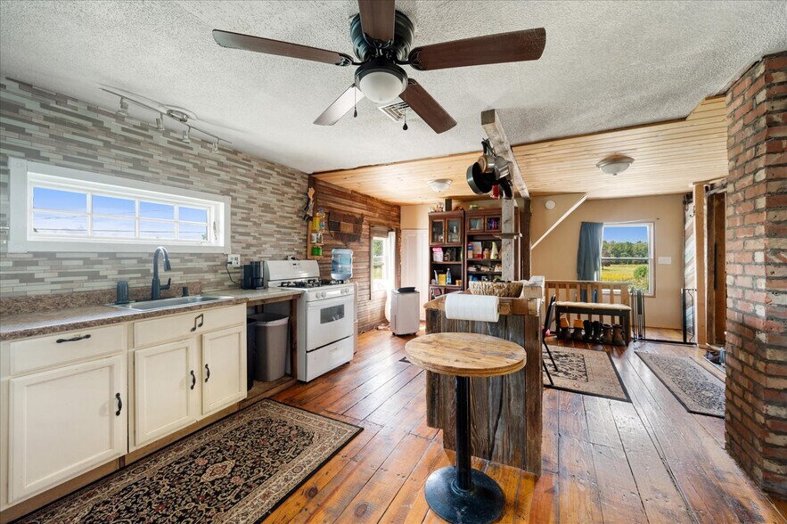 More Photos Of 5927 NY-46, Durhamville Lodge Meeting Hall For Sale