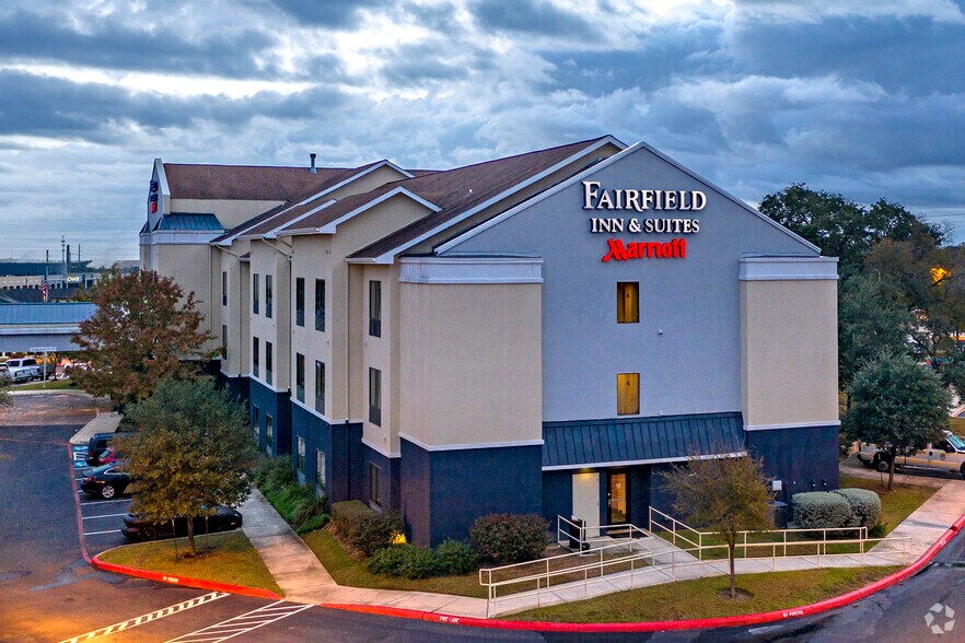 More Photos Of 4026 Wiseman Blvd, San Antonio Hotel For Sale