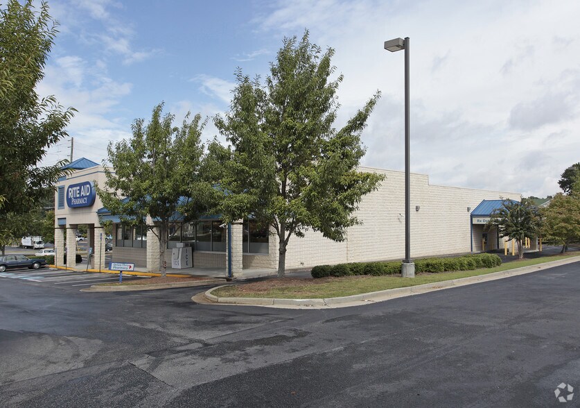 More Photos Of 731 Whitlock Ave SW, Marietta Storefront Retail Office For Sale