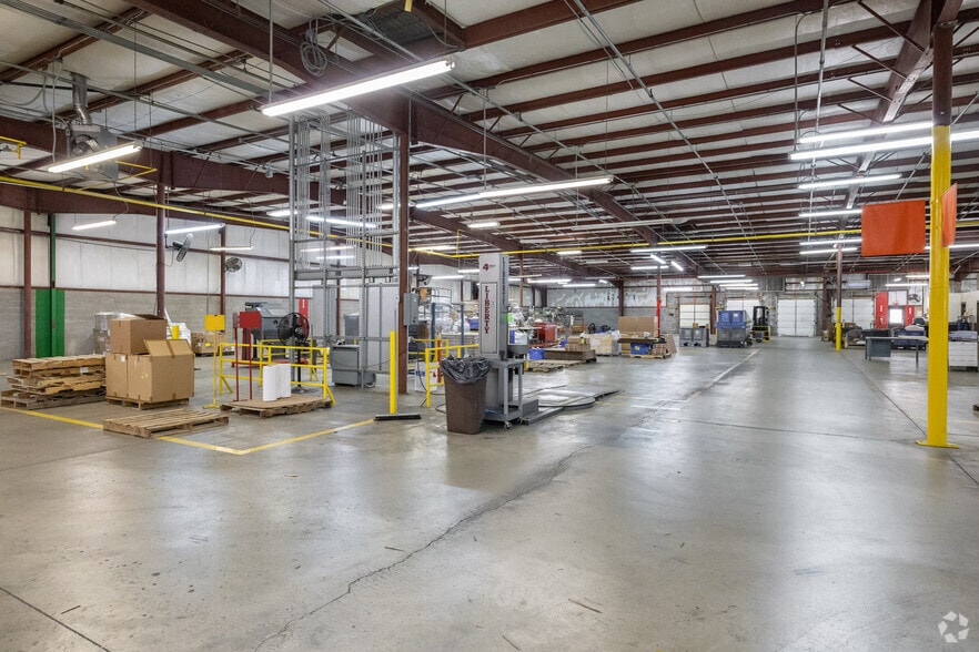 More Photos Of 3750 Industrial Dr, Carlyle Warehouse For Sale