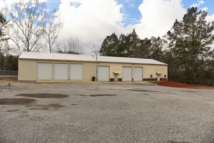 More Photos Of 101 E Byrd Rd, Hartselle Office For Lease