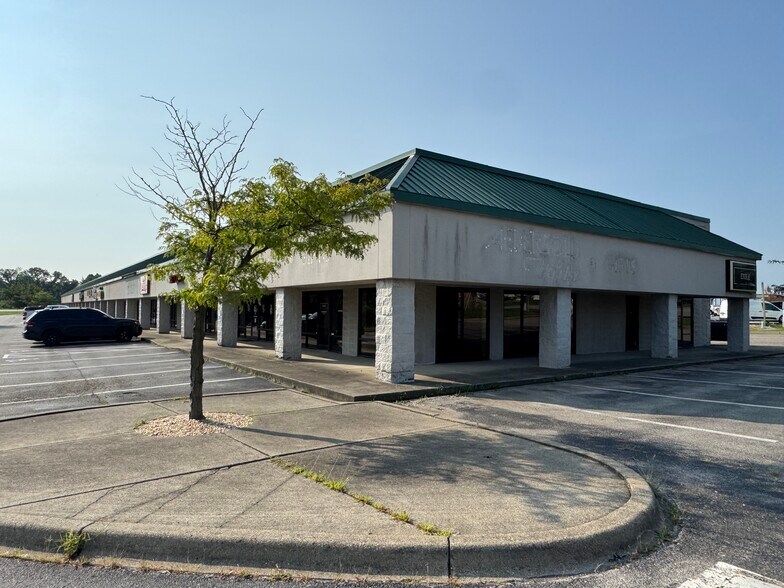 More Photos Of 7414 Highway 311, Sellersburg Freestanding For Lease