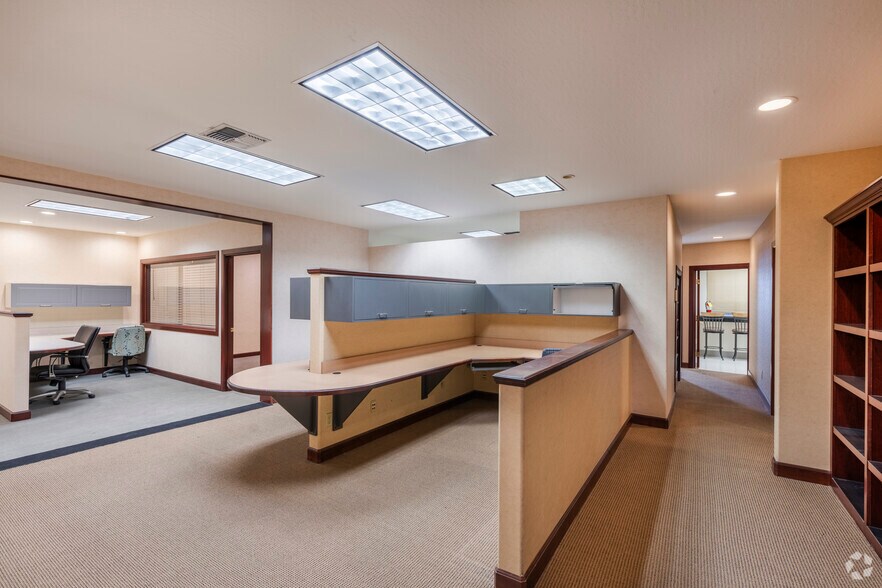 More Photos Of 218-222 California Ave, Reno Office For Sale