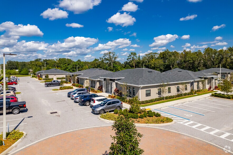 More Photos Of 2625 Stonewood Park Loop, Land O' Lakes Loft Creative Space For Lease