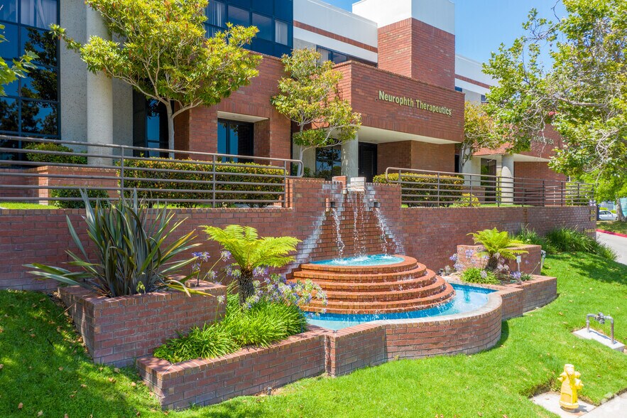 More Photos Of 6044 Cornerstone Ct W, San Diego Unknown For Lease