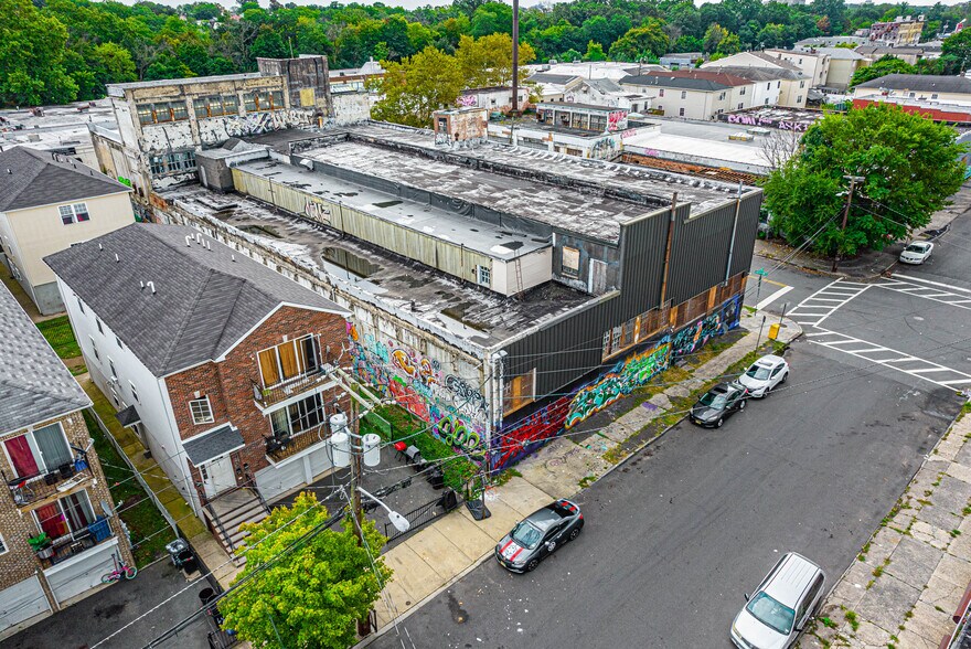 More Photos Of 161 Abington Ave, Newark Warehouse For Sale