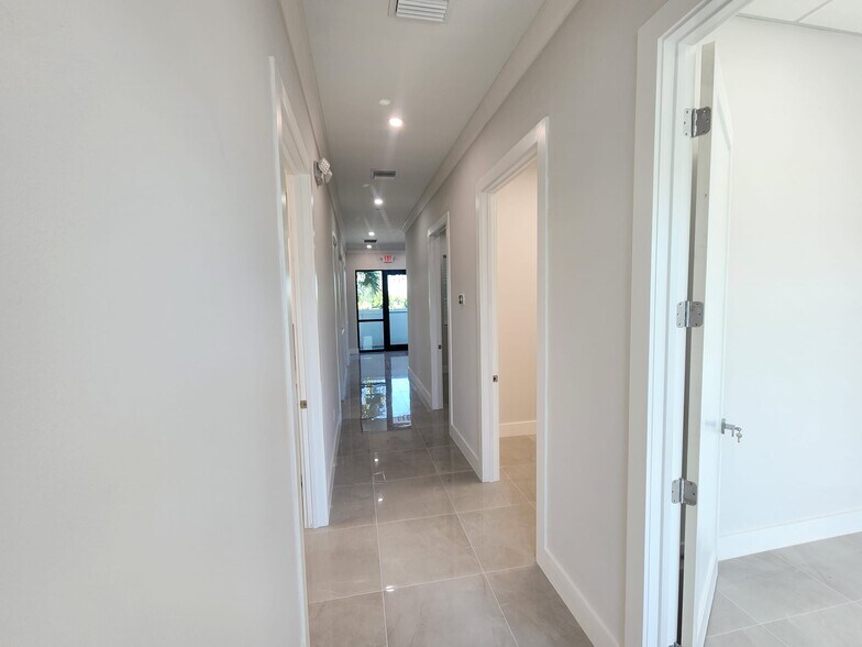 More Photos Of 9100 Belvedere Rd, Royal Palm Beach Unknown For Lease