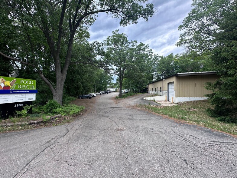 More Photos Of 2883 Aero Park Dr, Traverse City Warehouse For Sale