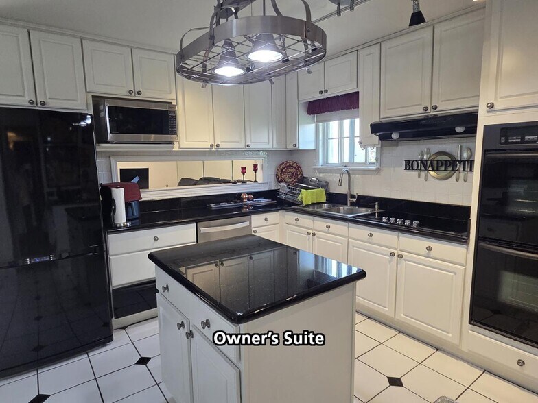 More Photos Of 419 S George Nigh Expy, Mcalester Hotel For Sale