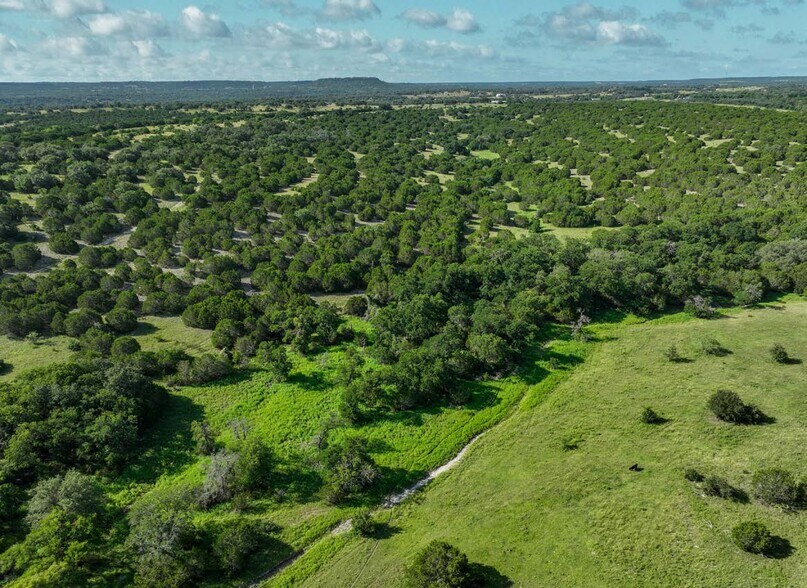 More Photos Of half-Diamond 'D' Ranch, Killeen Land For Sale