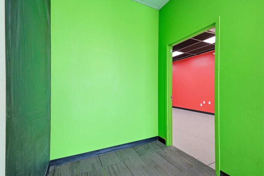 More Photos Of 4820 S Eastern Ave, Las Vegas Fast Food For Lease
