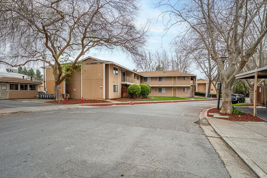 More Photos Of 2451 Olivera Rd, Concord Apartments For Sale