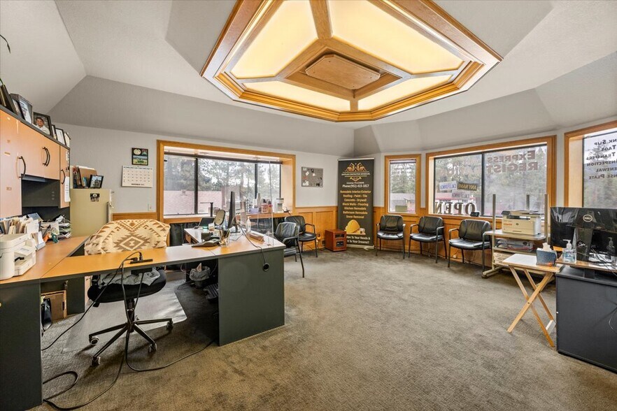 More Photos Of 41609 Big Bear Blvd, Big Bear Lake Office For Sale