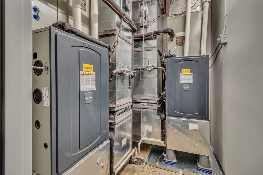 More Photos Of 602 Hill Ave, Nashville Medical For Sale